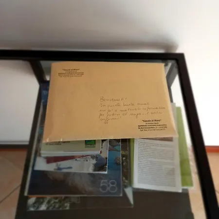 Con Giardino E Parcheggio Coperto *