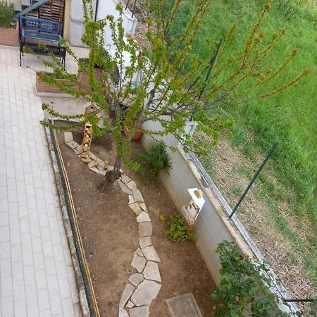 Dom wakacyjny Con Giardino E Parcheggio Coperto Loreto